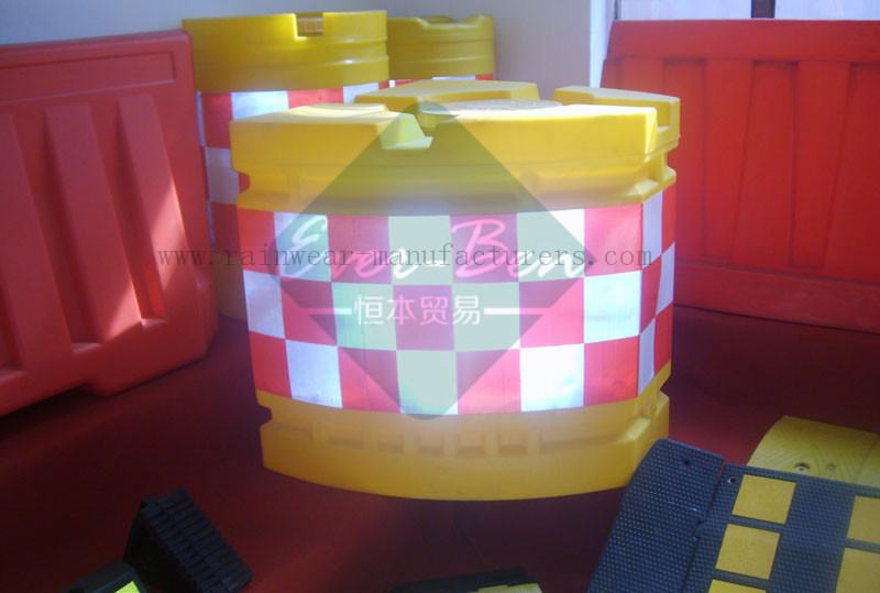 traffic safety barrels supplier